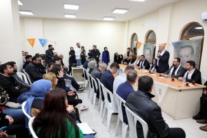 Başkan Gültak, gençlerle bir araya geldi