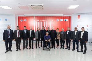 BAŞKAN SEÇER, ‘TÜRKİYE CUMHURİYETİ’NİN 100. YILI RESİM SERGİSİ VE ÖDÜL TÖRENİ’NE KATILDI