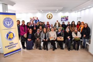 ERDEMLİ’DE BÜYÜKŞEHİR’DEN KADINLARA EĞİTİM