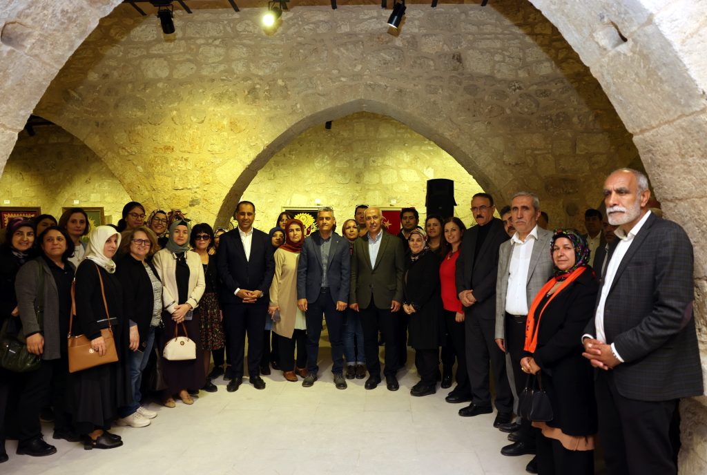 AKDENİZ’DE GELENEKSEL TÜRK İSLAM SANATI ESERLERİ SERGİSİ