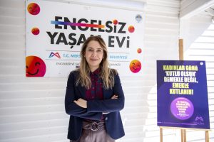 BÜYÜKŞEHİR, ATÖLYE ÇALIŞMALARI İLE KADINLARI DESTEKLEMEYE DEVAM EDİYOR