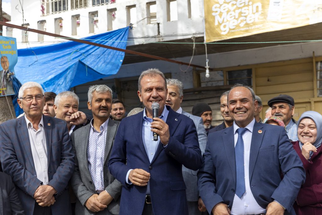 GÜLNAR HALKI BAŞKANINI COŞKUYLA KARŞILADI SEÇER: “BÜYÜKŞEHİR BELEDİYESİ OLARAK HER