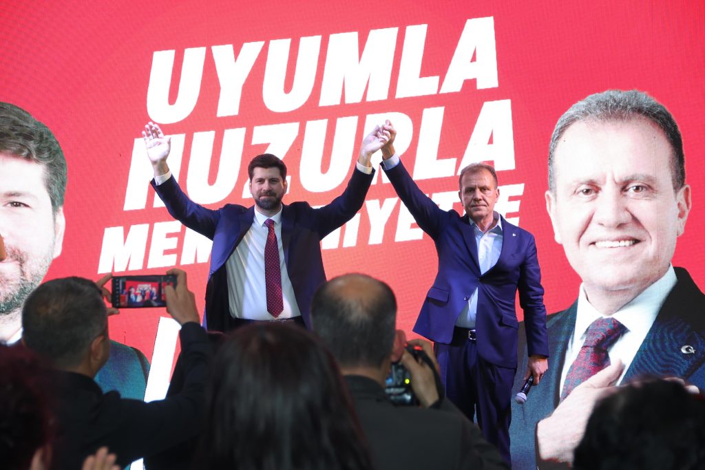 CHP Tarsus Belediye Başkan Adayı Ali Boltaç projelerini açıkladı.