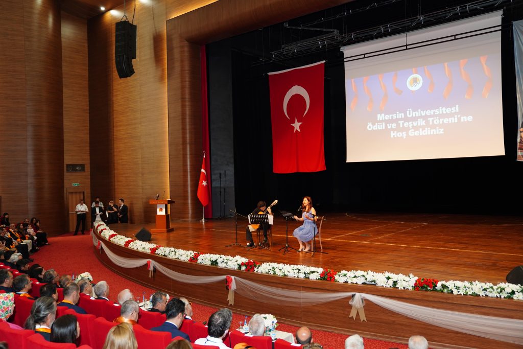 MERSİN ÜNİVERSİTESİ ÖDÜL VE TEŞVİK TÖRENİ’NDE ÖDÜLLER SAHİPLERİNİ BULDU