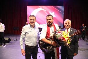 MEZİTLİ’DE COŞKULU 19 MAYIS KUTLAMASI