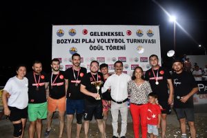 ‘Bozyazı 3. Plaj Voleybolu Turnuvası’ sona erdi