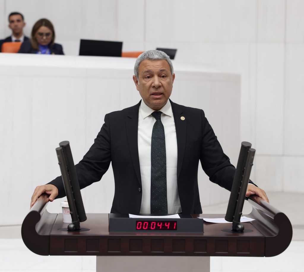 KIRTASIYE MASRAFLARINA GÜÇ YETMİYOR