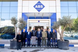 BAŞKAN VAHAP SEÇER, ABS ALÇI FABRİKASI’NI ZİYARET ETTİ