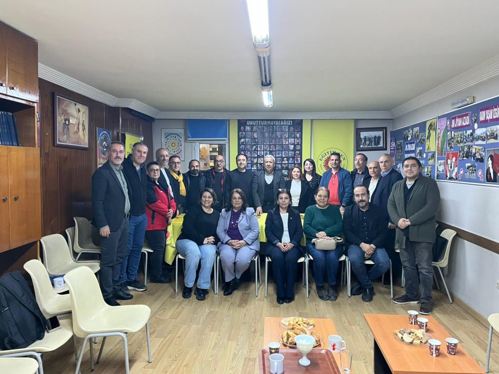 CHP’Lİ ORHAN SÜMER, ADANA’DA SENDİKALARI ZİYARET ETTİ: