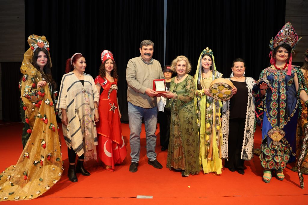 BAŞKAN YILDIZ: TOROSLAR’A KADIN ELİ DEĞİYOR