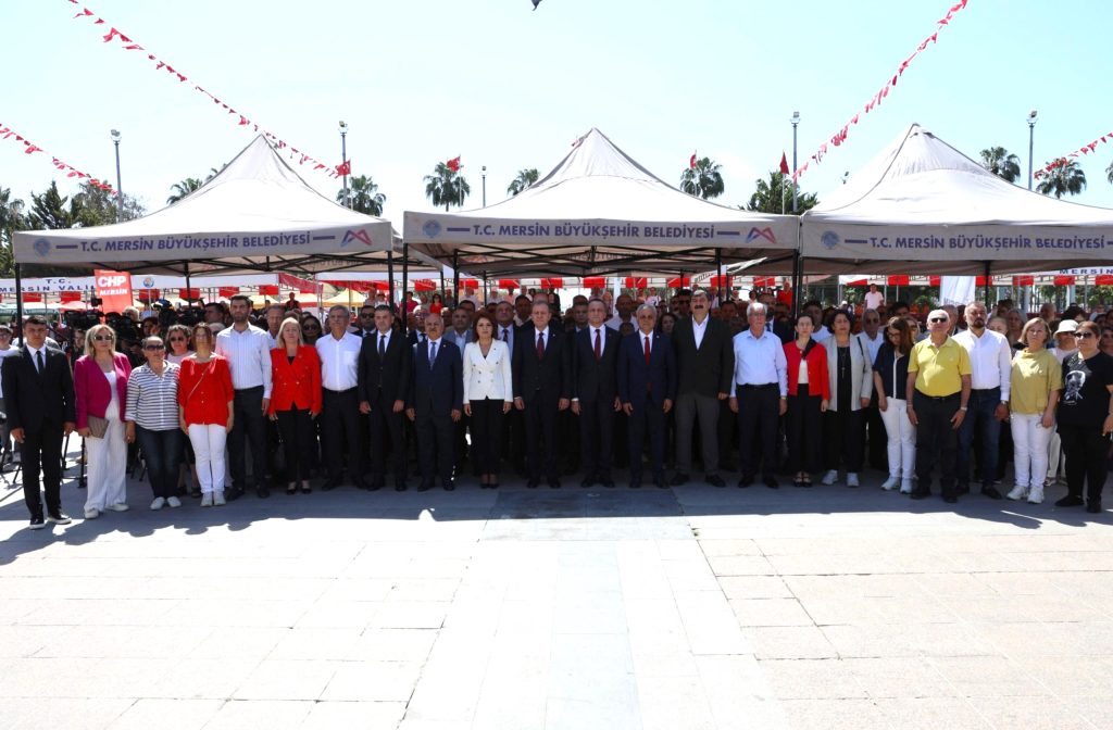 “GENÇLER BU ÜLKENİN GELECEĞİNE SAHİP ÇIKACAK”