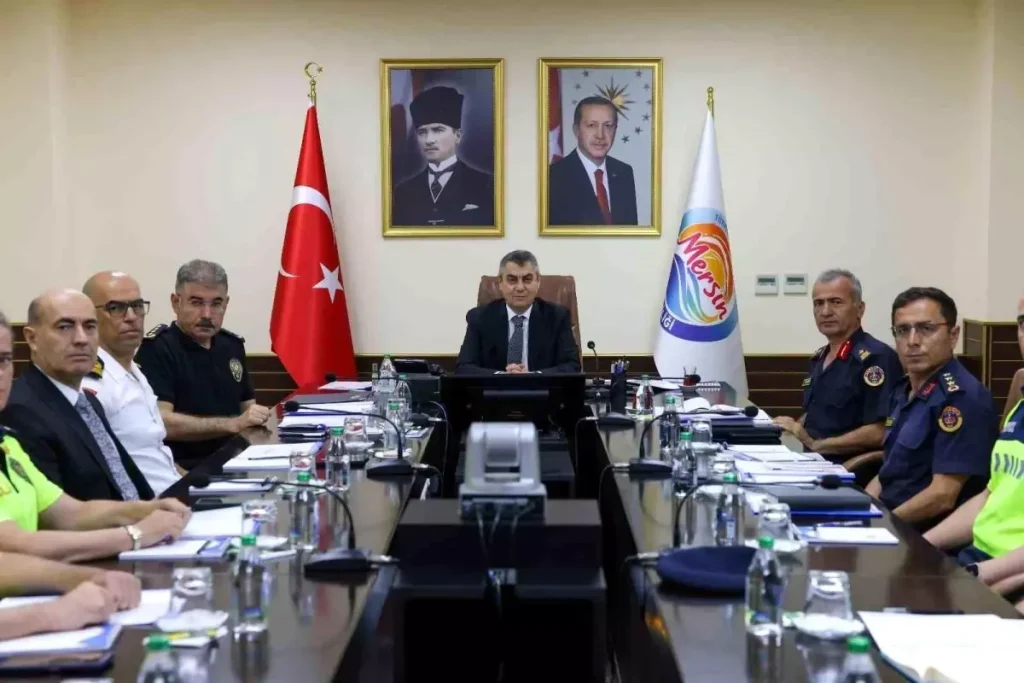 Mersin’de Geniş Çaplı Operasyon: 826 Suçlu Adalete Teslim Edildi