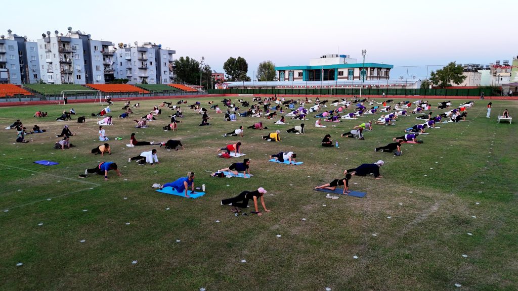 Toroslar’da 300 Kadınla Sağlık ve Dayanışma Buluşması