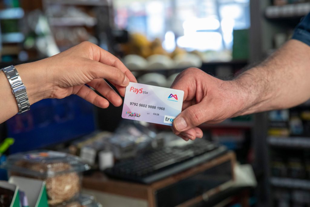 Mersin’de Halk Kart Desteği Sürüyor