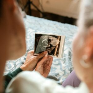 DOĞUM İZNİYLE İLGİLİ YENİ DÜZENLEME GELİYOR