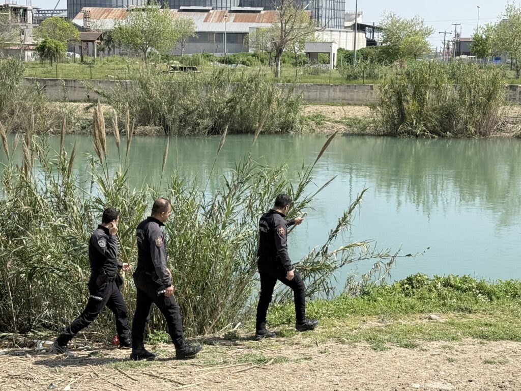 Kayıp gencin aranmasında 11. gün: Şelale korkuluklarına tel örgü çekildi