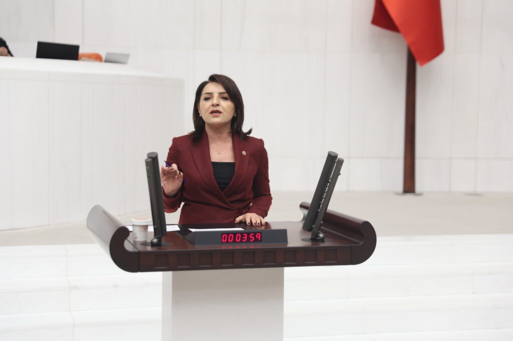 ZAM CEBE GİRMEDEN BUHAR OLDU