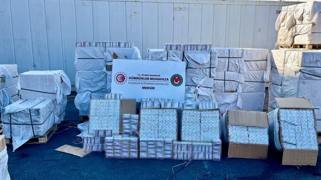 Mersin Limanında dev ilaç operasyonu: 4,9 milyar liralık kapsül ele geçirildi