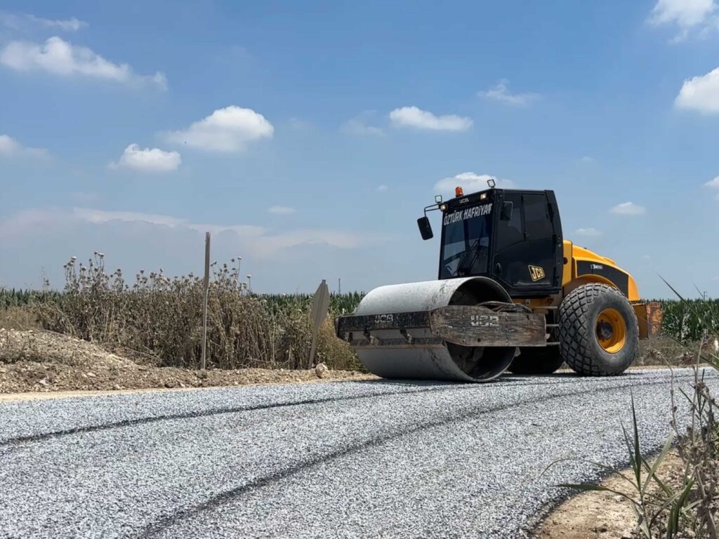 Tarsus’ta denize ulaşım yolu yenilendi
